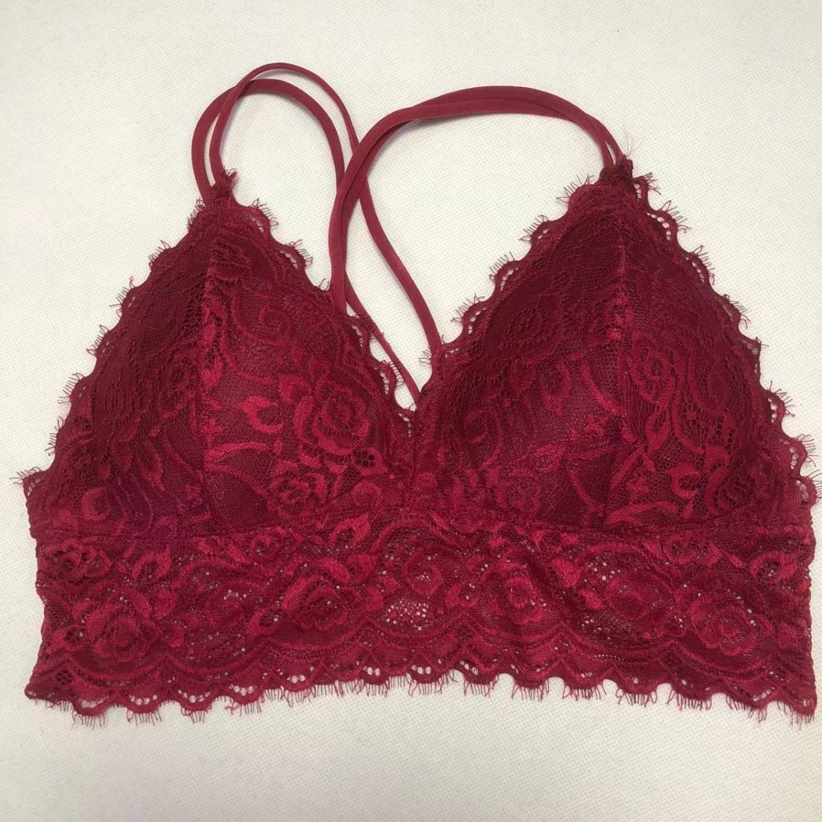 Elegant Lace Bralette – Soft, Stylish, and All-Day Comfortable