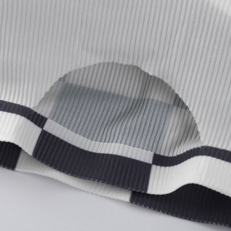 GridPop Checkered Bandeau – Bold Prints with Built-In Comfort