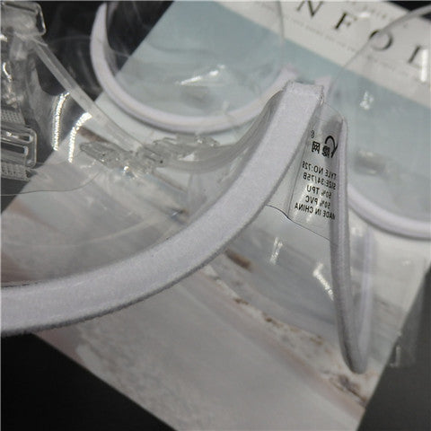 IllusionFlex Clear Bra – Invisible Lift with a Daring Edge