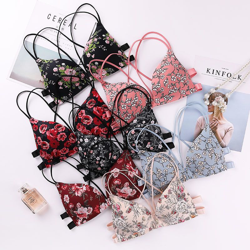 Floral Triangle Bra – Lightweight Comfort and Soft Lift