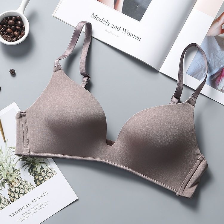 Everyday Comfort Wireless Bra – Seamless Essentials