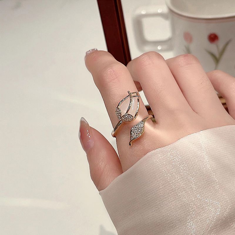 leaf pearl ring