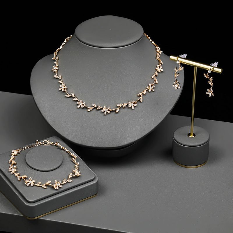 Floral Vine Jewelry Set in Rose Gold