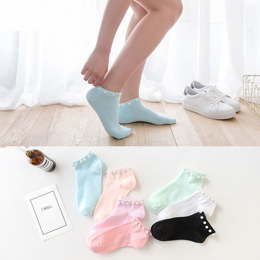 Elegant Pearl Ankle Socks – 6 Pairs of Style and Comfort