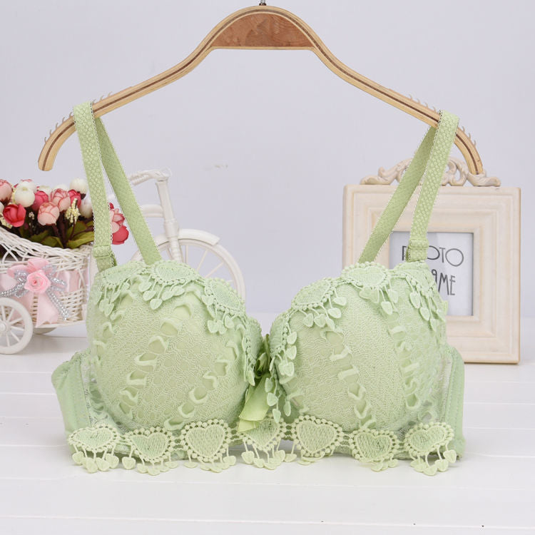 Blossom Lace Floral Bra & Panty Set – Elegant Lace Charm
