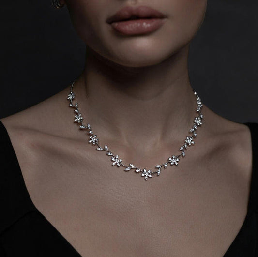 Floral Vine Jewelry Set in Silver